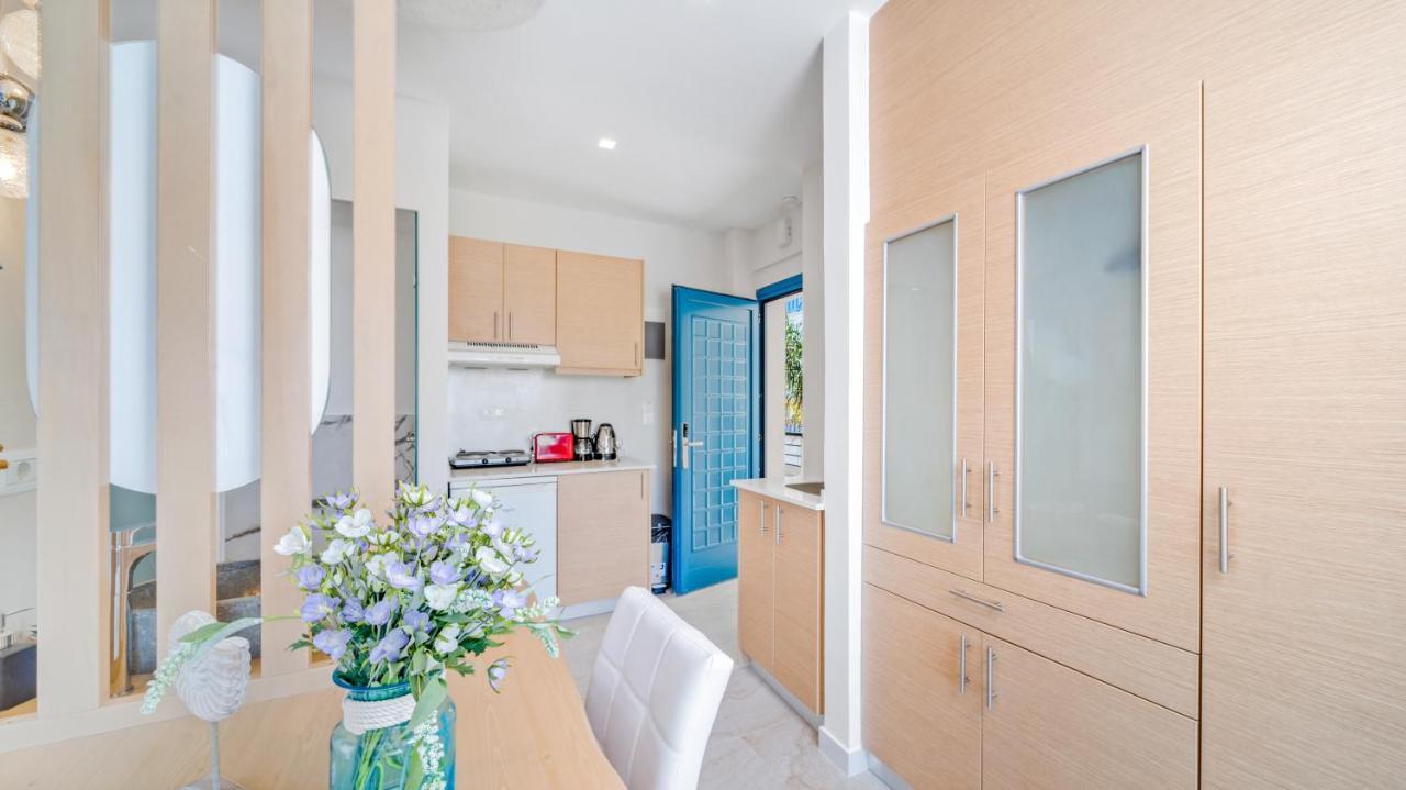 Pyrgos Beach Hotel Apartments 말리아 외부 사진