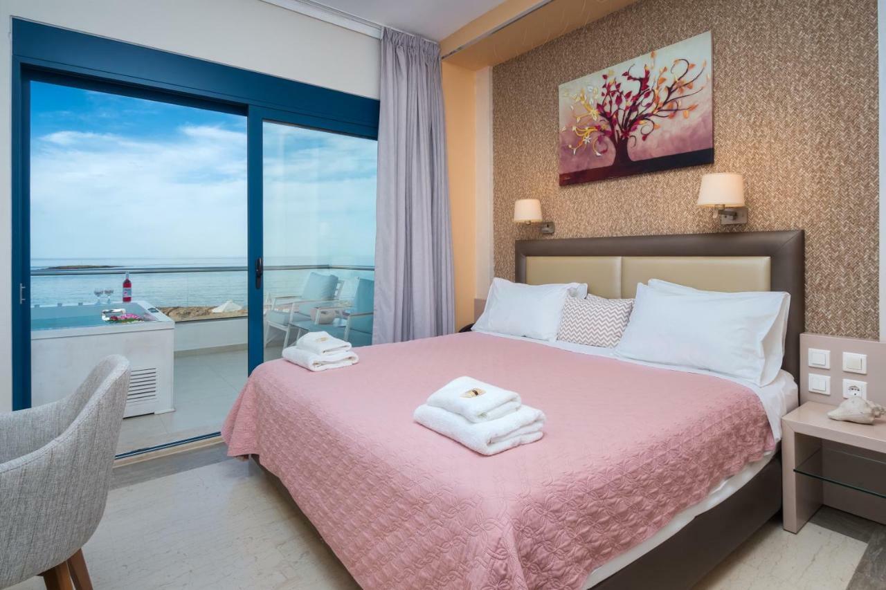 Pyrgos Beach Hotel Apartments 말리아 외부 사진