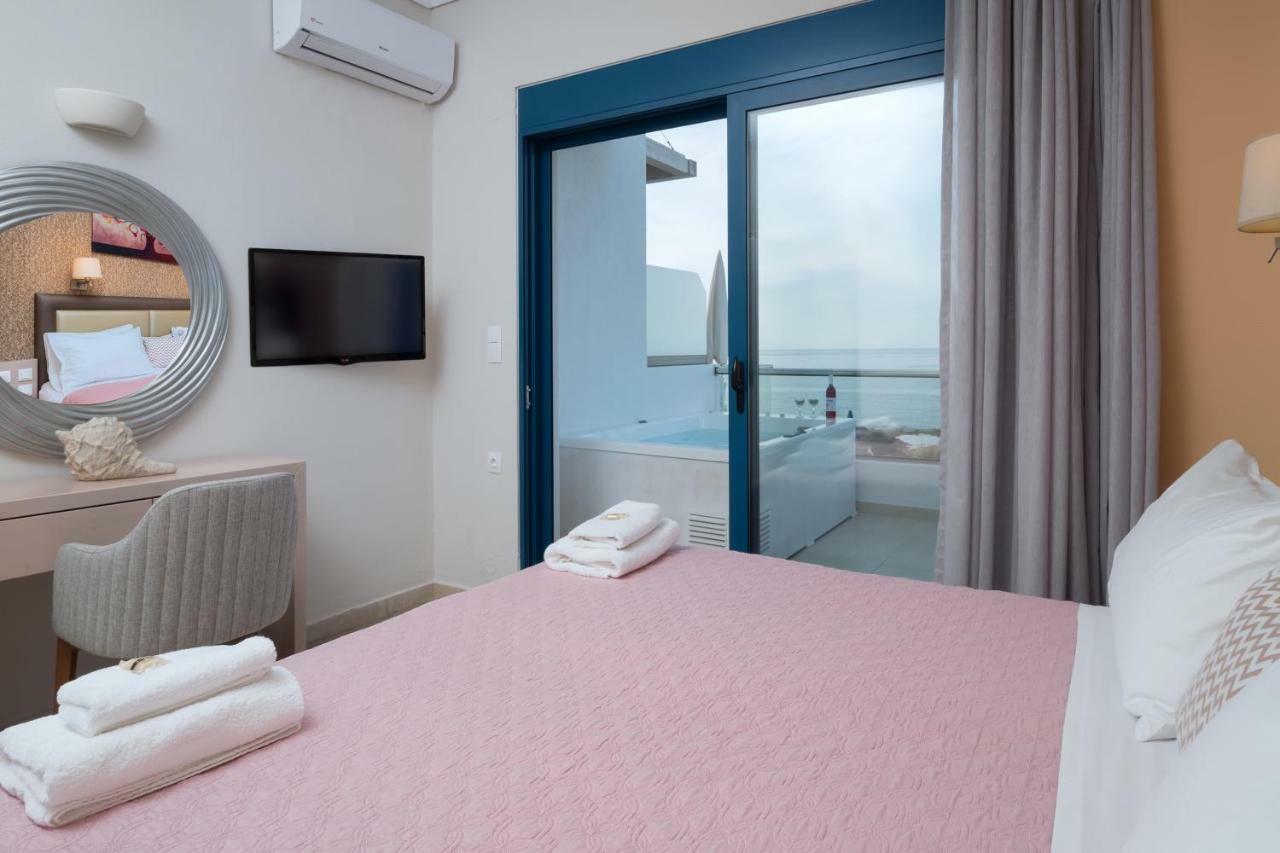 Pyrgos Beach Hotel Apartments 말리아 외부 사진