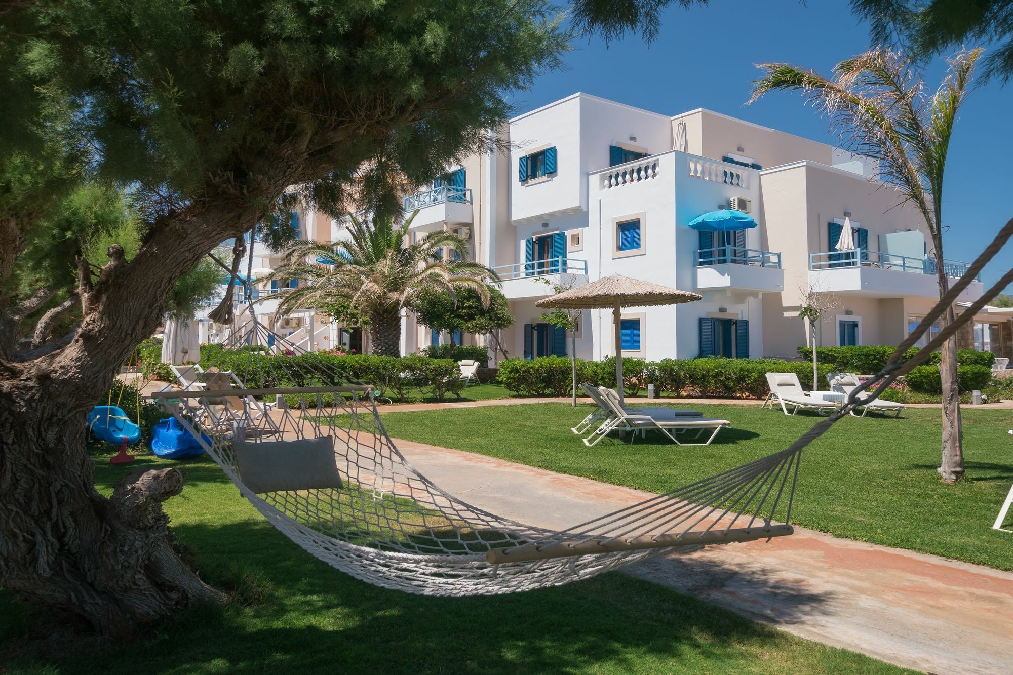 Pyrgos Beach Hotel Apartments 말리아 외부 사진
